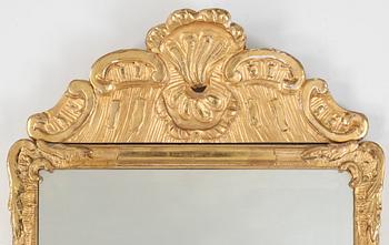 SPEGEL, rokokostil 1900-tal, signerad John Lundmark.