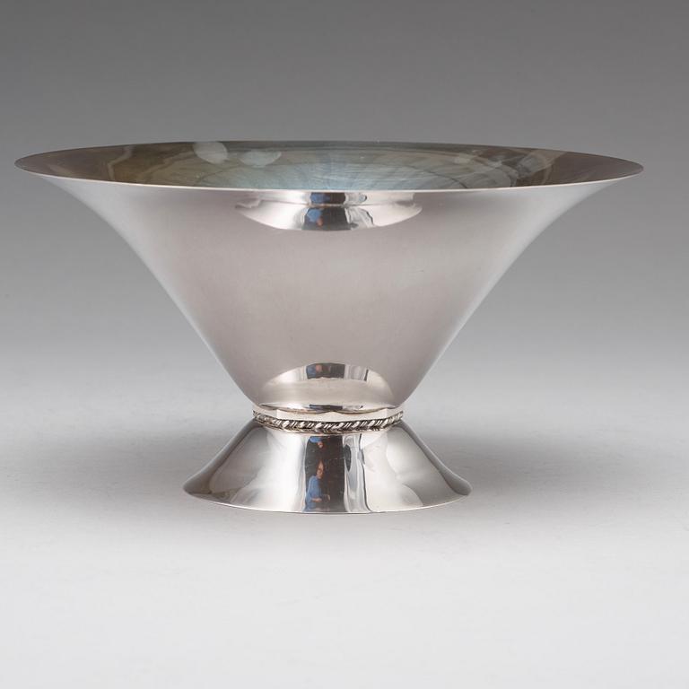 Wiwen Nilsson, skål, Lund 1929, silver.
