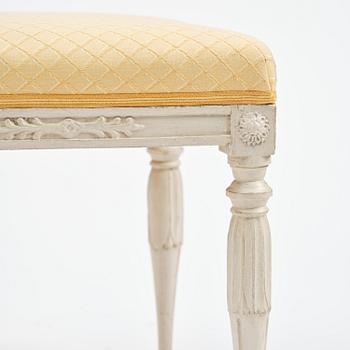 Taburetter, ett par, Stockholmsarbeten från omkring år 1800, Sengustavianska.