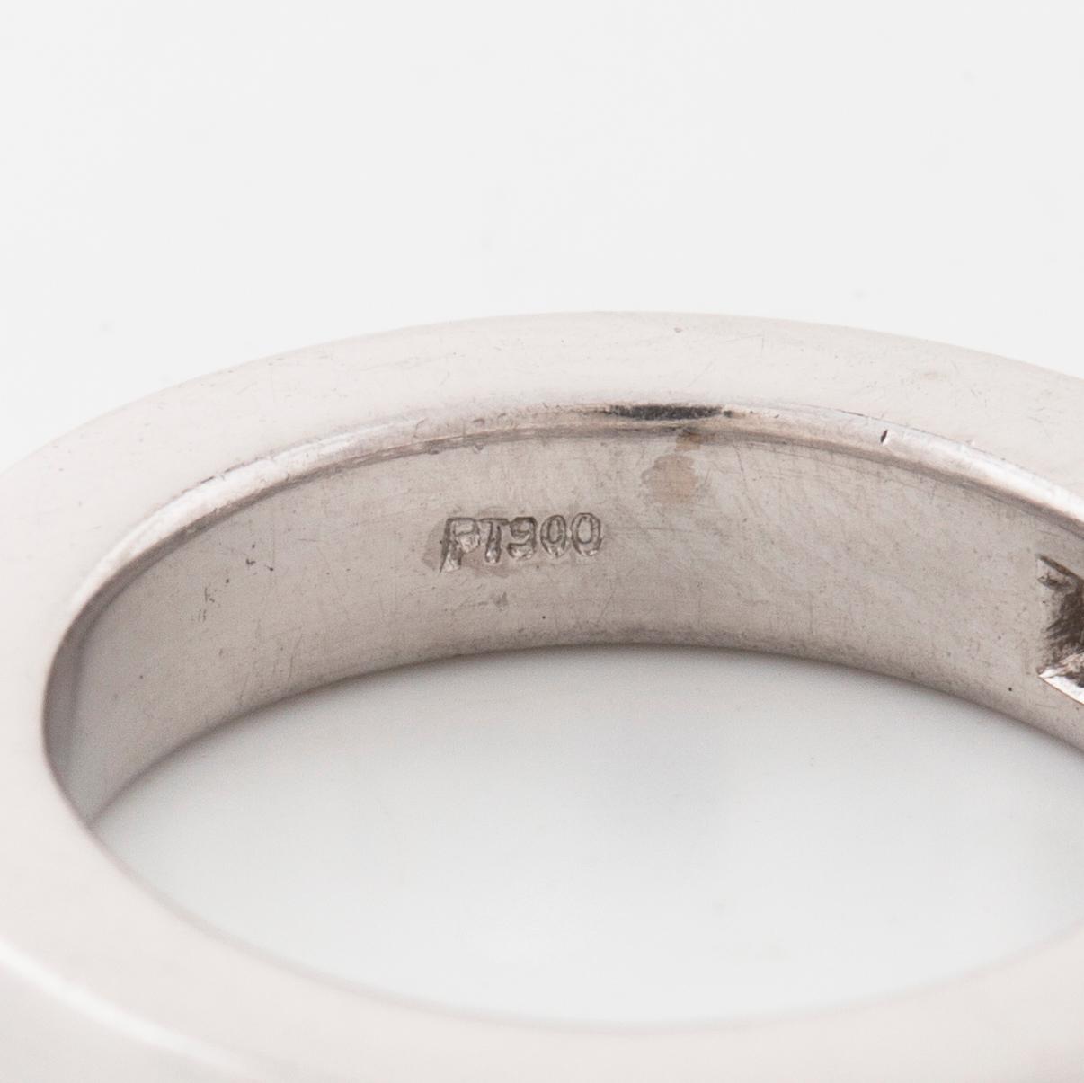 A princess- and baguette-cut diamond ring.