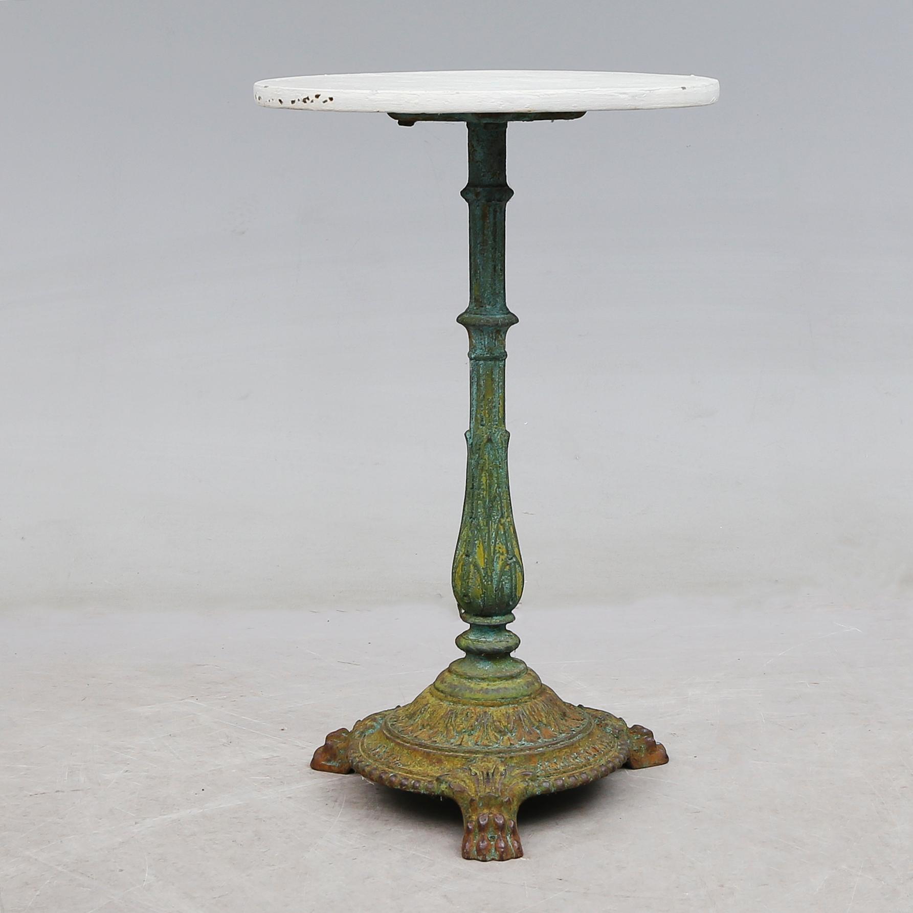 BORD, 1900-talets första hälft.