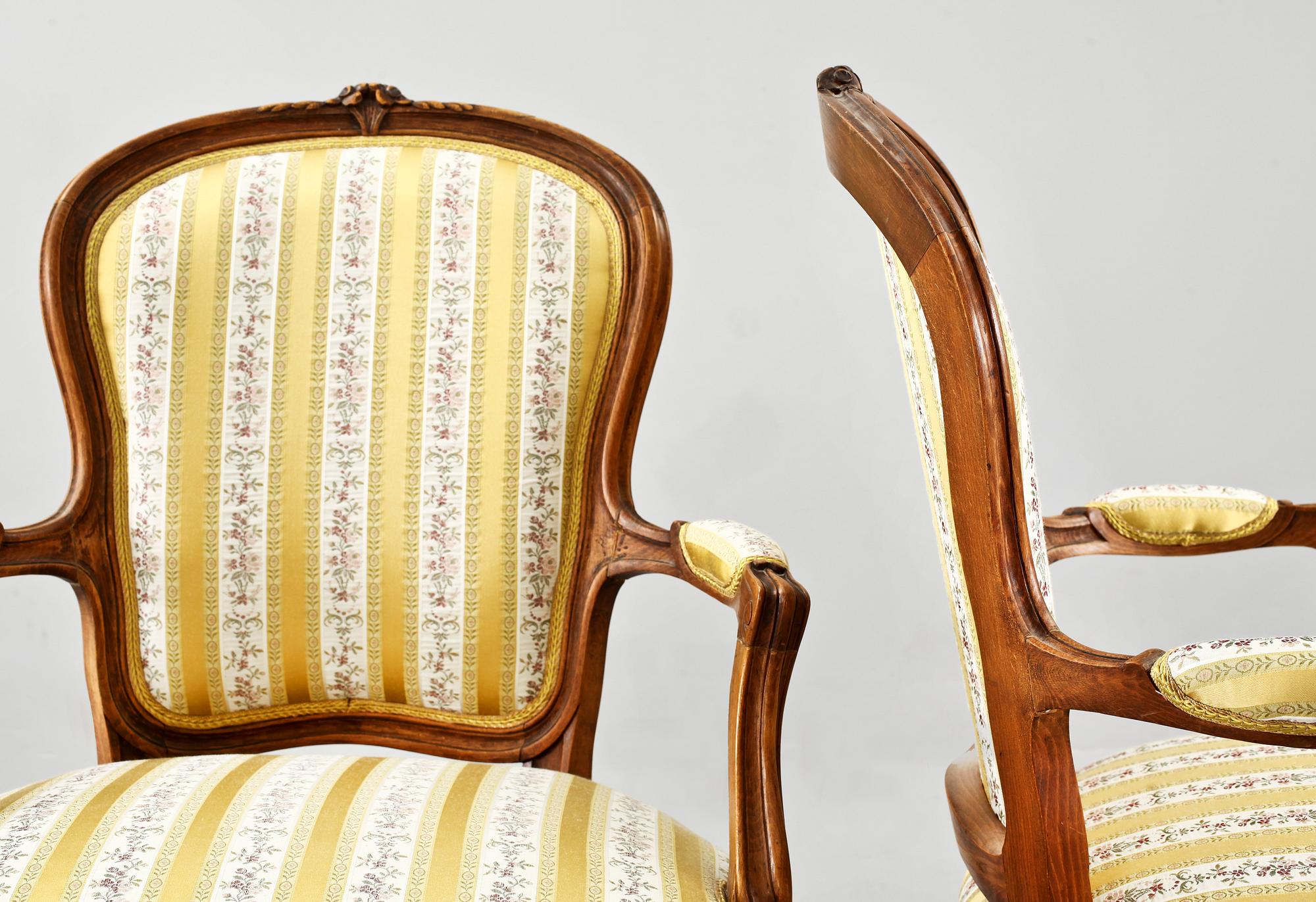 SOFFGRUPP, 3+1 delar, rokokostil, 1900-tal.