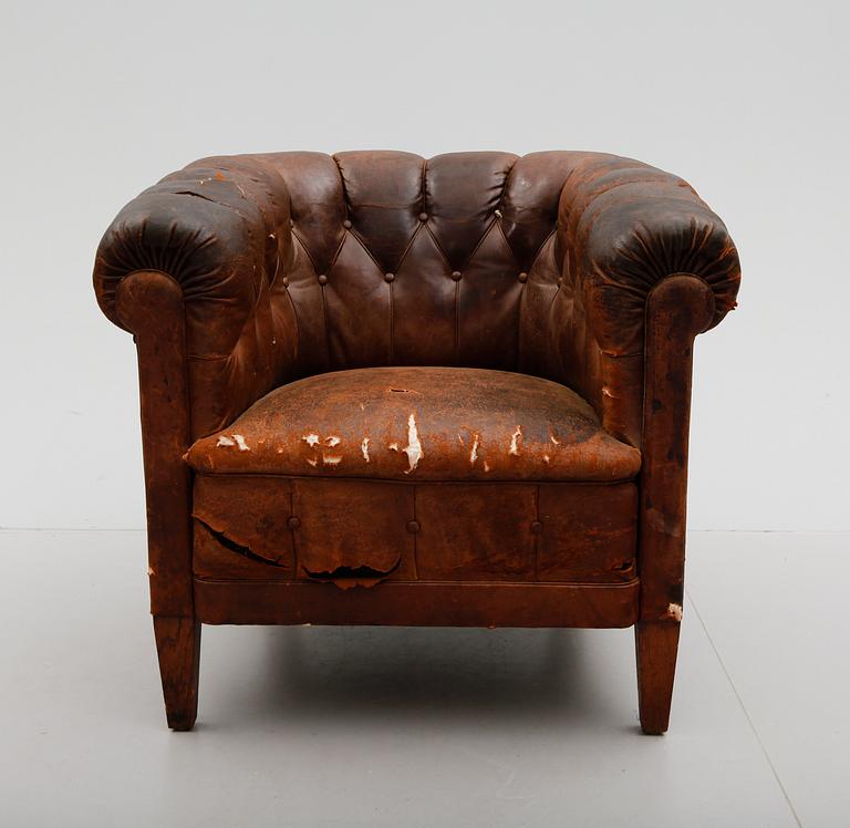 FÅTÖLJ, Chesterfield, 1900-talets första hälft.