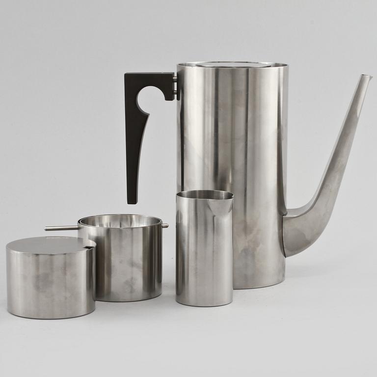 SERVISDELAR, 4 st, rostfritt stål, "Cylinda Line", Arne Jacobsen, Stelton, Danmark, 1900-talets andra hälft.