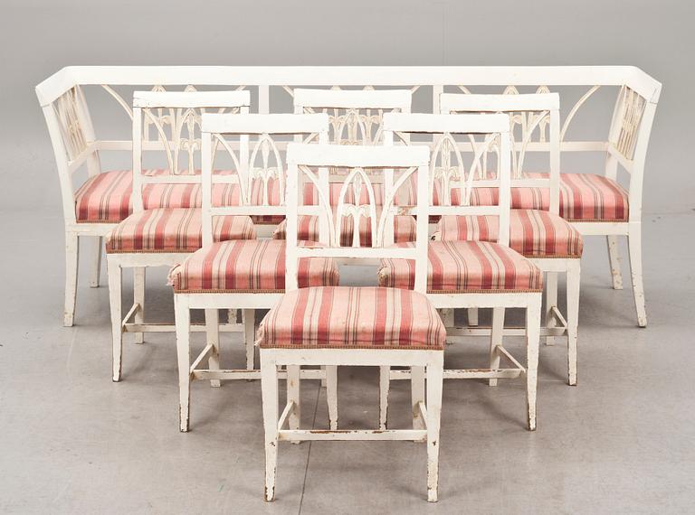 SOFFA MED STOLAR, 1+6. Sengustavianskt Lindome, 1800-talets början. Brännmärkt INS.