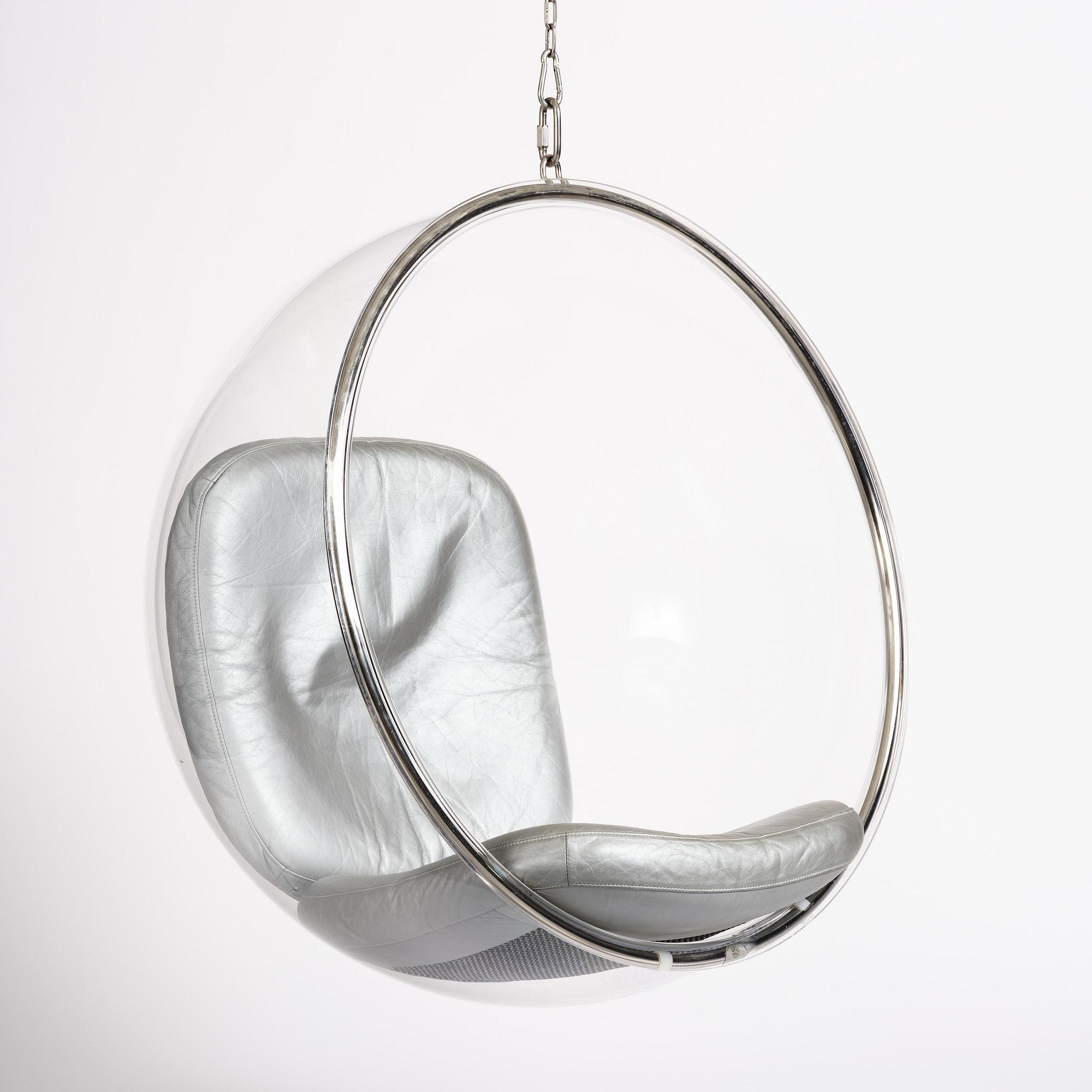 Eero Aarnio, a hanging "Bubble Chair", Eero Aarnio Originals, Finland, post 2016.