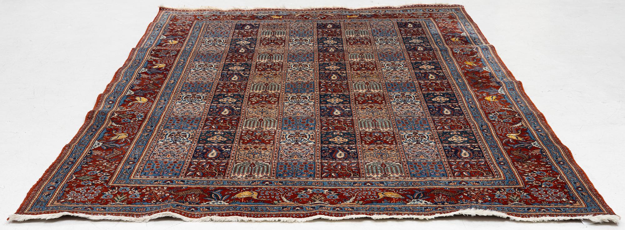 Rug, Moud, part silk, approx. 290 x 195 cm.