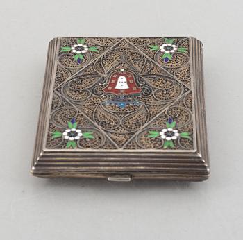 A Portugese silver and enamel cigarette case, 1913-1938.