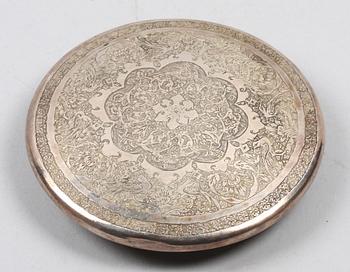 DOSA, silver och emalj.Troligen Tunisien/Turkiet, tidigt 1900-tal.