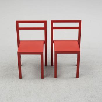 BORIS BERLIN/POUL CHRISTIANSEN, a 'Non' table with two chairs by Komplot design for Källmo.