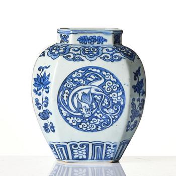 A blue and white faceted 'qilin dragon' jar, Ming dynasty (1368-1644).