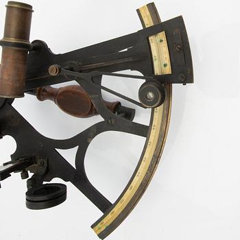 Sextant Thomas C Sargent/A Johannesen London omkring 1900.