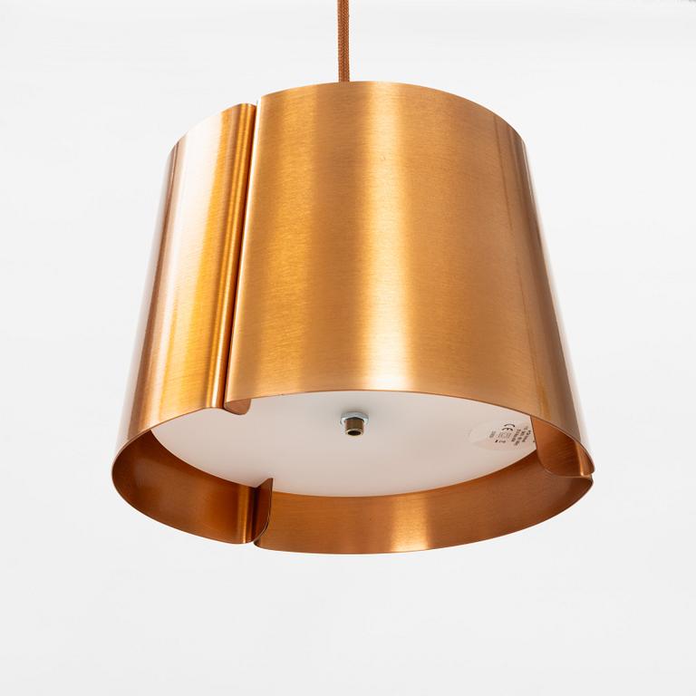 Jonas Lindvall, a pair of 'W124S1' ceiling lamps, Wästberg.