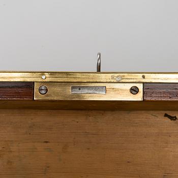 Sidobord, sengustavianskt, kring 1810, ristad signering AAS, oidentifierad.