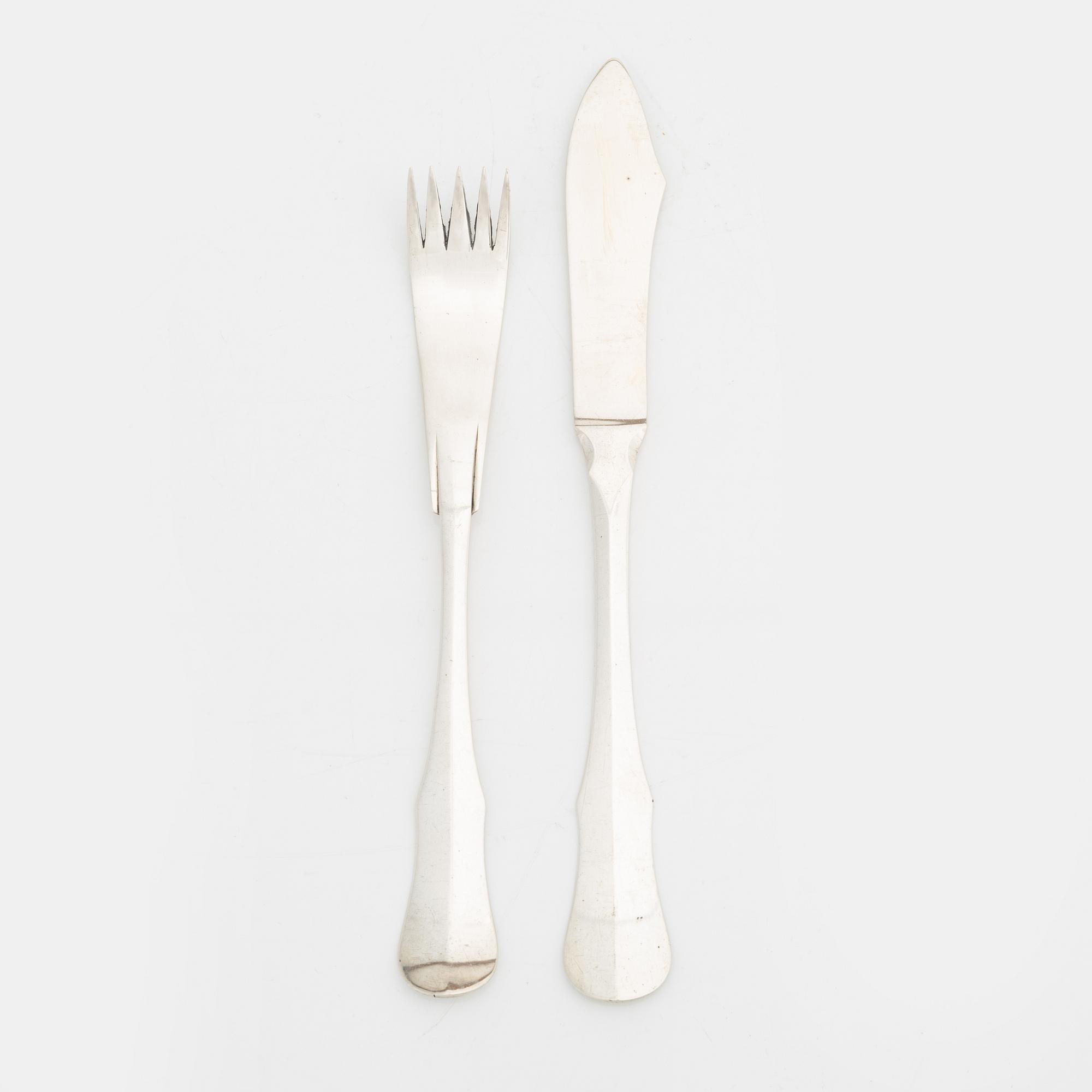 Wiwen Nilsson, fiskkniv samt fiskgaffel, silver, Anders Nilsson, Lund 1928-30.