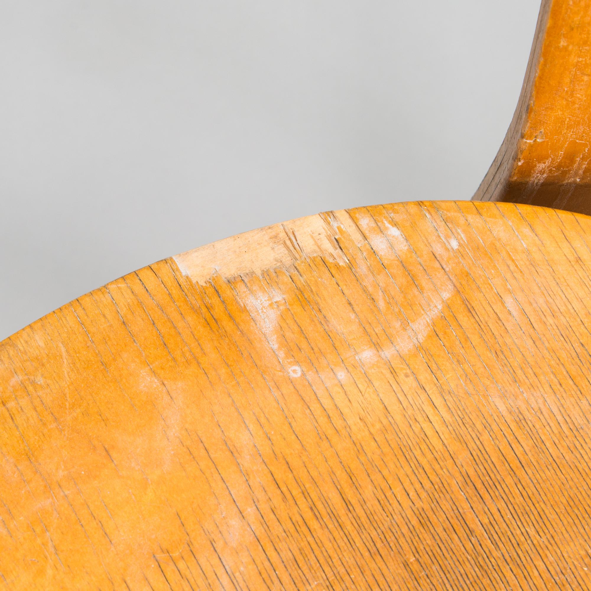 Alvar Aalto, two mid-20th century '69' chairs for O.Y. Huonekalu- ja Rakennustyötehdas A.B.