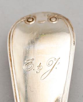 MATSKEDAR, 12 st, silver, GAB, Stockholm 1907/1908. Tot vikt ca 726 g.