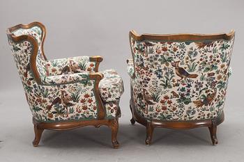 FÅTÖLJER, ett par. Chippendalestil. 1900-tal.