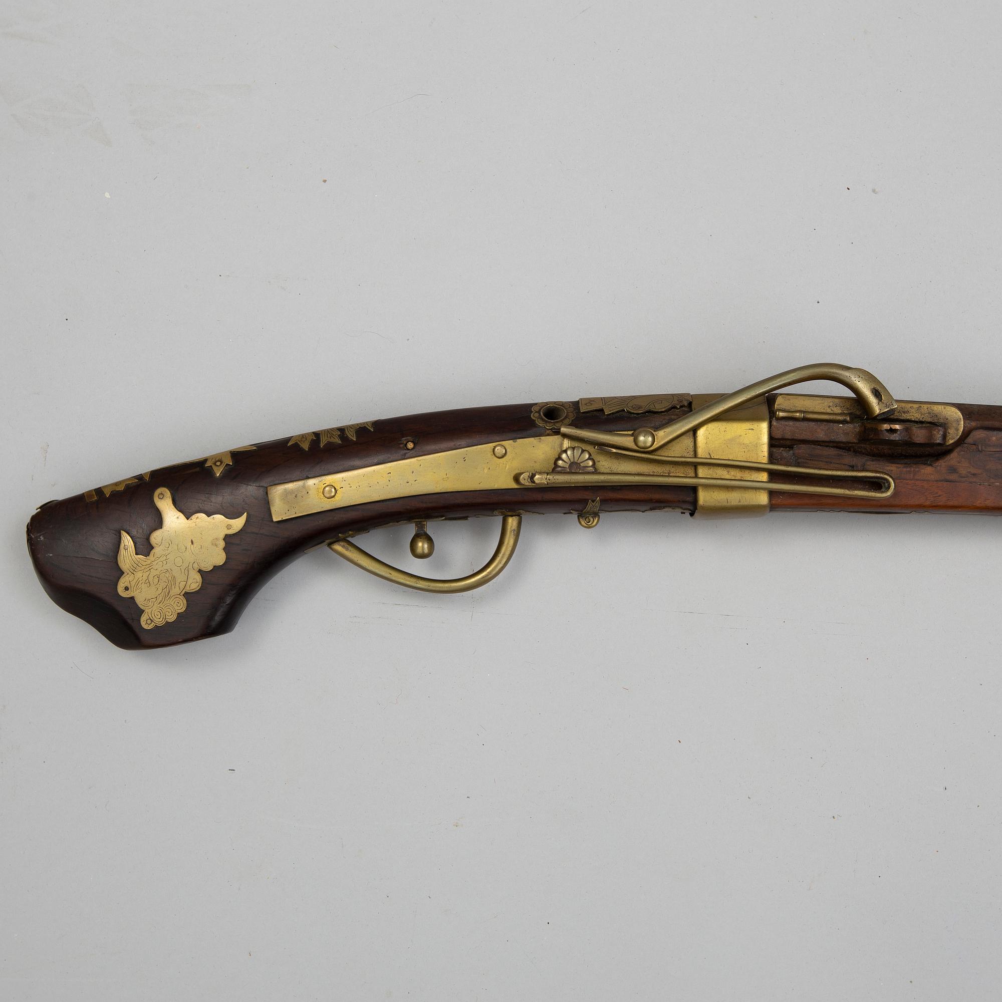 A japanese match lock teppo gun, Edo period.
