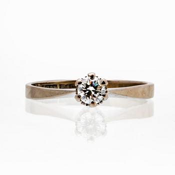 Ring 18K whitegold 1 brilliant-cut Diamond 0,20 ct engraved.