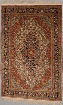 MATTA, old, Täbris sannolikt, ca 282 x 184 cm.