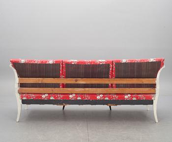 BANKETTSOFFA, sengustaviansk stil, 1800-tal.