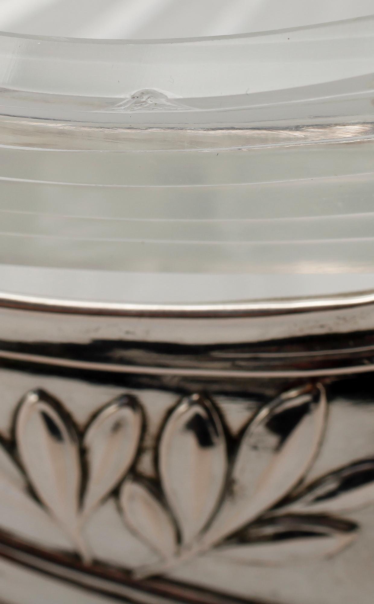 JARDINJÄR, silver, jugend, Tyskland, 1900-talets första hälft. Vikt ca 739 g.