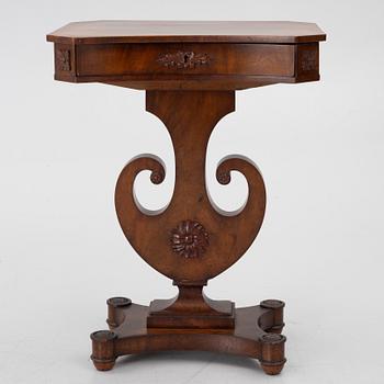 Sewing table, Karl Johan, first half of the 19th century.