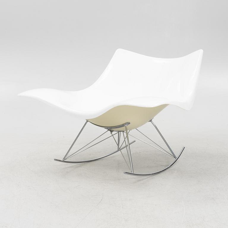 Thomas Pedersen, gungstol, 'Stingray', Fredericia Furniture, modellen formgiven 2002.
