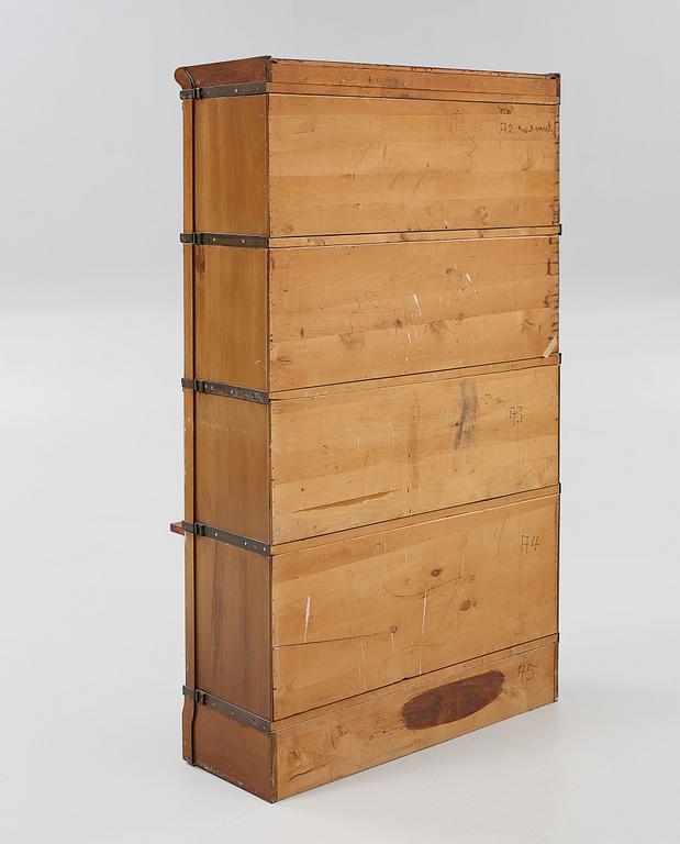 ARKIVSKÅP, 1900-talets första hälft.