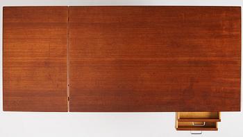 Børge Mogensen, a teak desk and chair, Søborgs Møbelfabrik, Danmark 1950s.