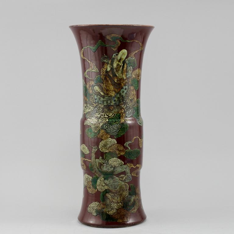 GOLVVAS, porslin, Kina, 1800/1900-tal.