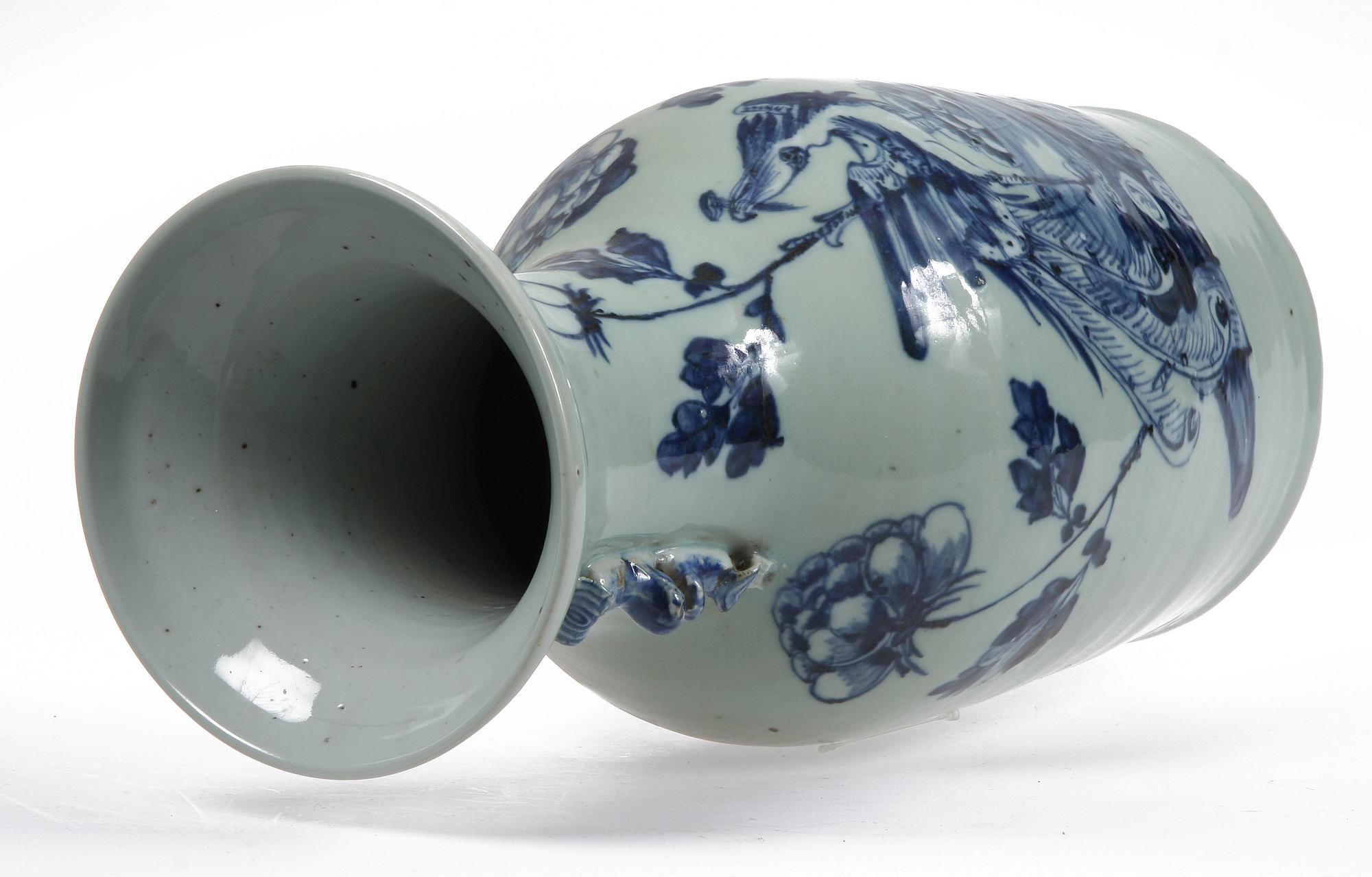 URNOR, 2 st, porslin, Kina, 1800-tal.