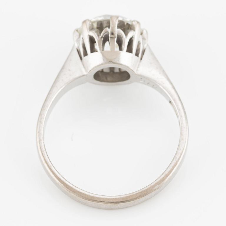 Ring, 18K vitguld med briljantslipad diamant 2.62 ct enligt gravyr.