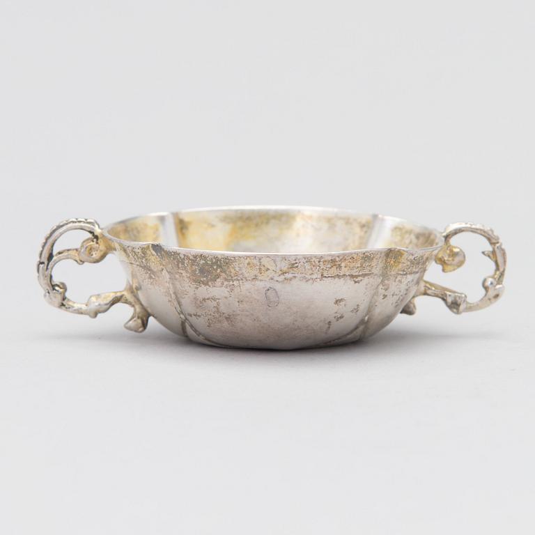 A SWEDISH BAROQUE TASTEVIN, silver, Linköping, Johan Valentinsson Weber 1668-1683, weight 22 g.