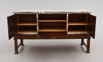 SIDEBOARD. 1900-talets första hälft.