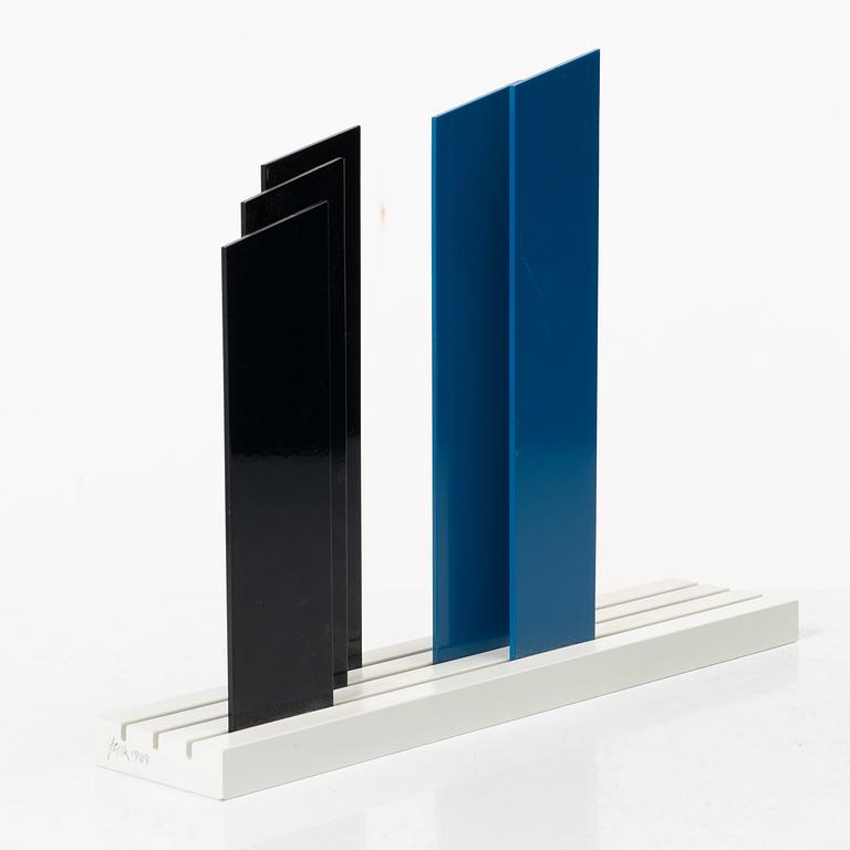 Lars Erik Falk, "Skulptur i färg 94".