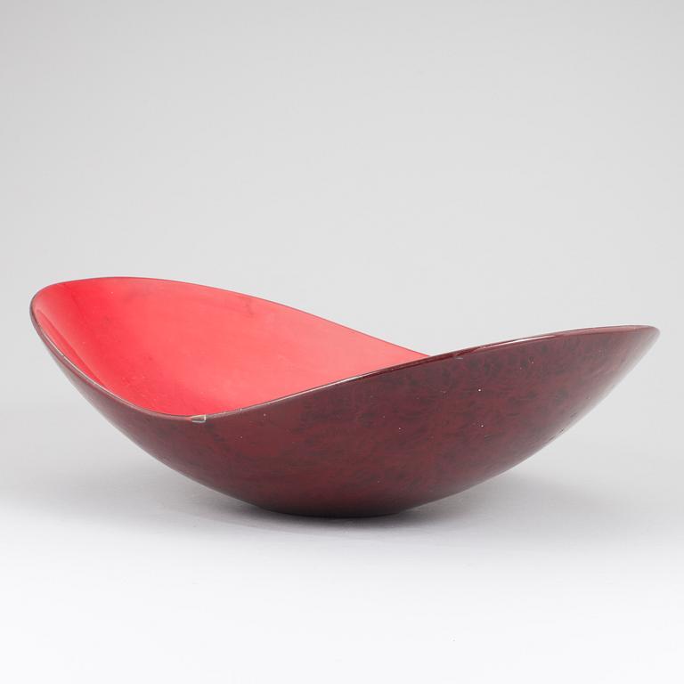 Hans Hedberg, A bowl by Hans Hedberg.