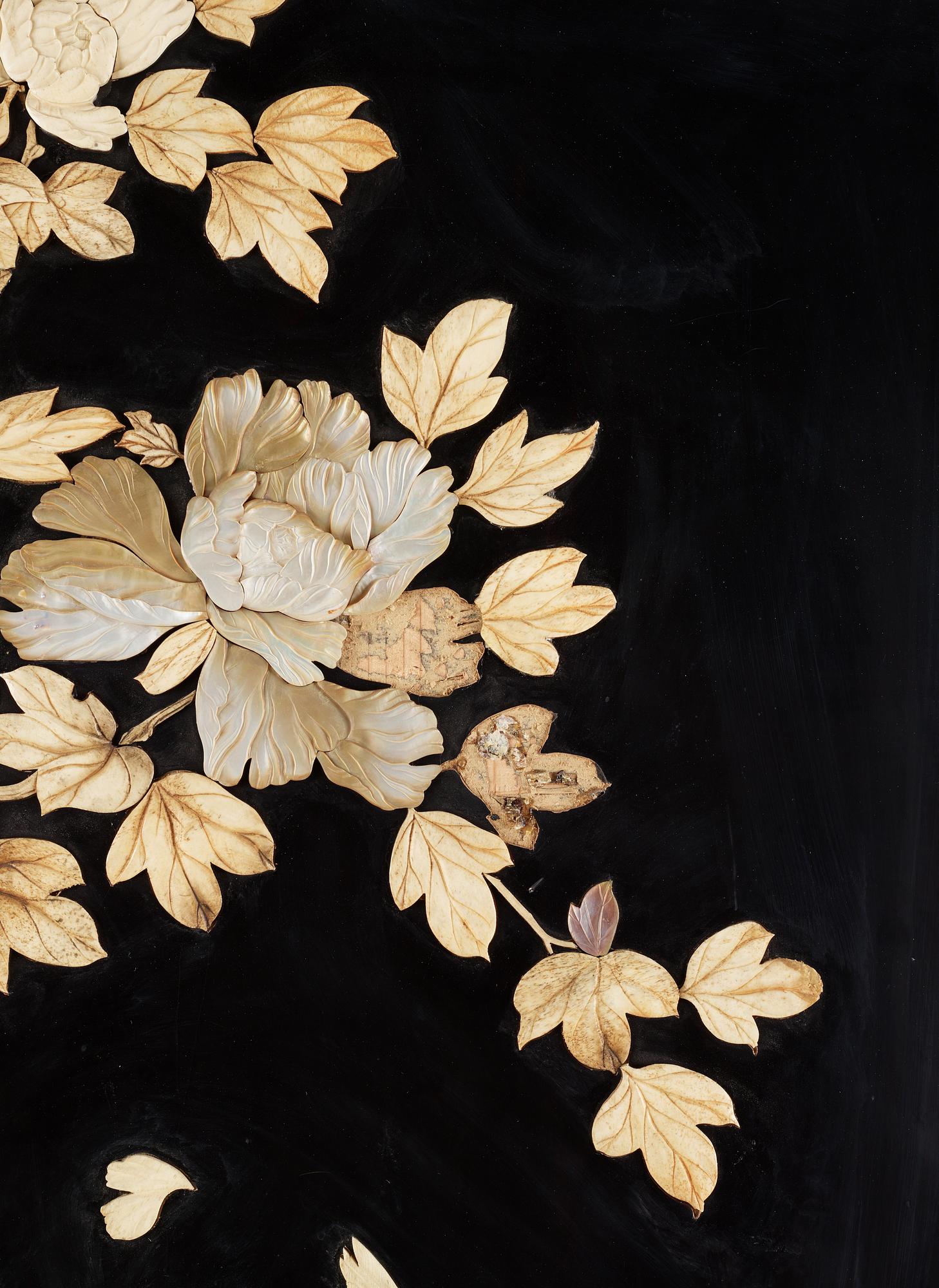 A Japanese wooden panel/screen, 20th century.