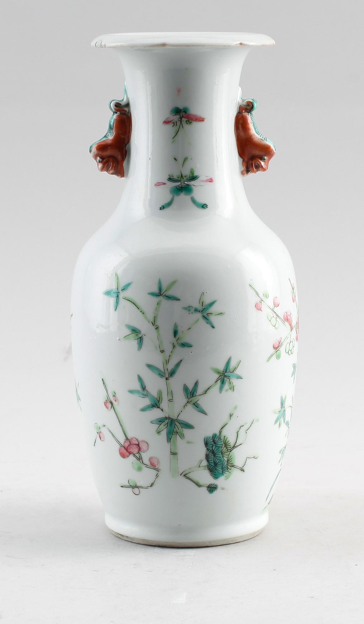 VAS, porslin, Kina, 1800-/1900-tal.