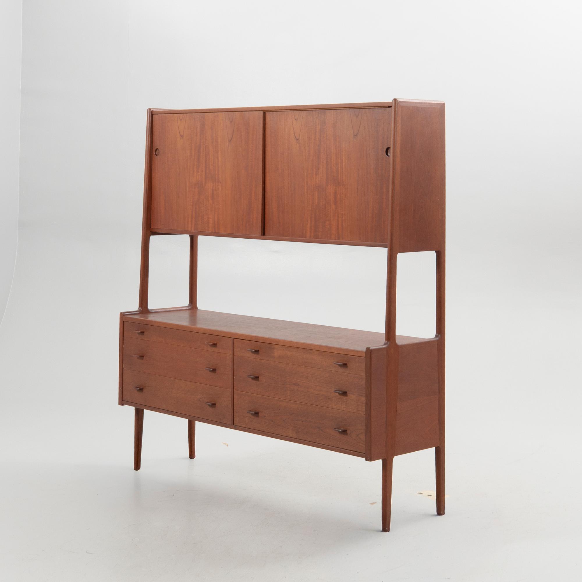 Hans J. Wegner, sideboard with upper cabinet, "RY20", RY Møbler, Denmark, 1957.