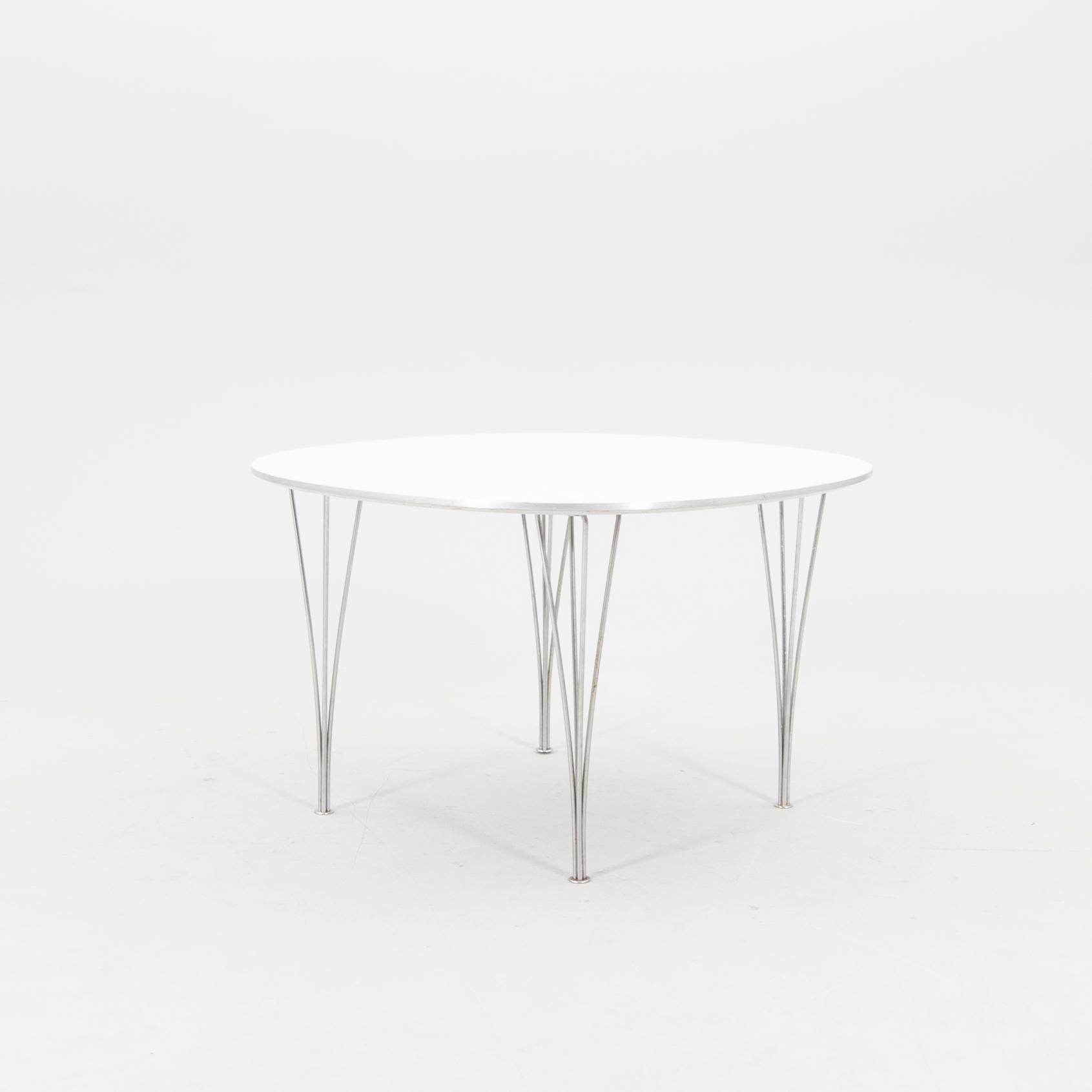 Bruno Mathsson & Piet Hein, bord, "Superelips" Fritz Hansen, Danmark 1986.