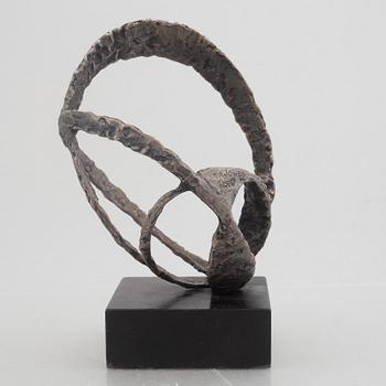 Arne Jones, "Rundlar".