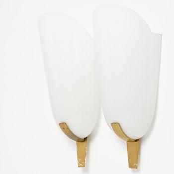 Harald Notini, a pair of wall sconces model "8495", Arvid Böhlmarks Lampfabrik, Stockholm, 1940s.