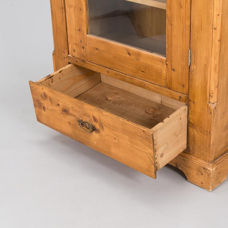 Kaappi, 1900-luvun loppu.