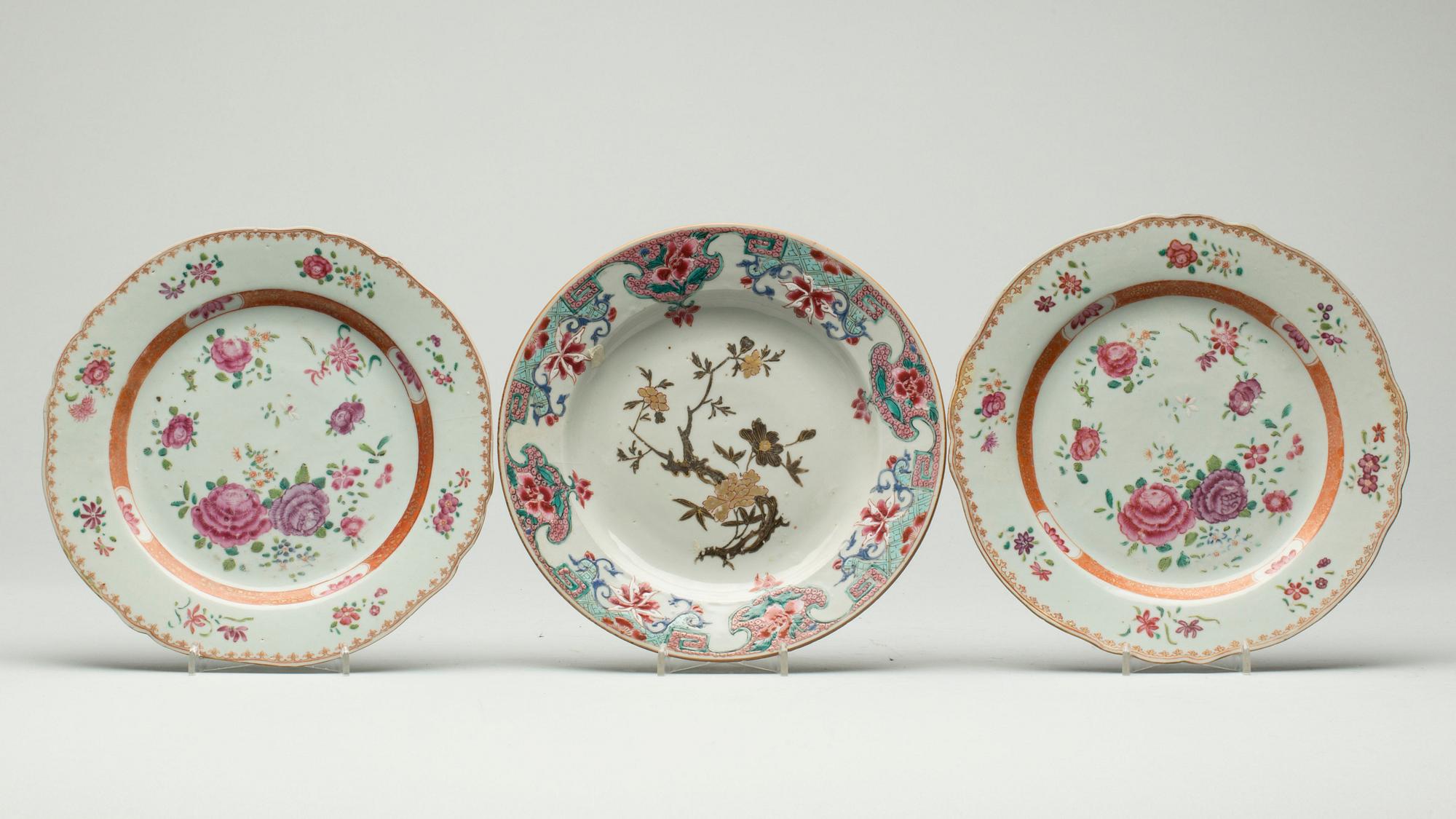 TALLRIKAR, 3 stycken, Kina Qianlong (1736-1795).