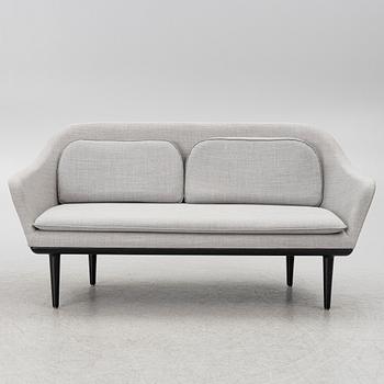 Stellar Works, sofa, "Lunar".