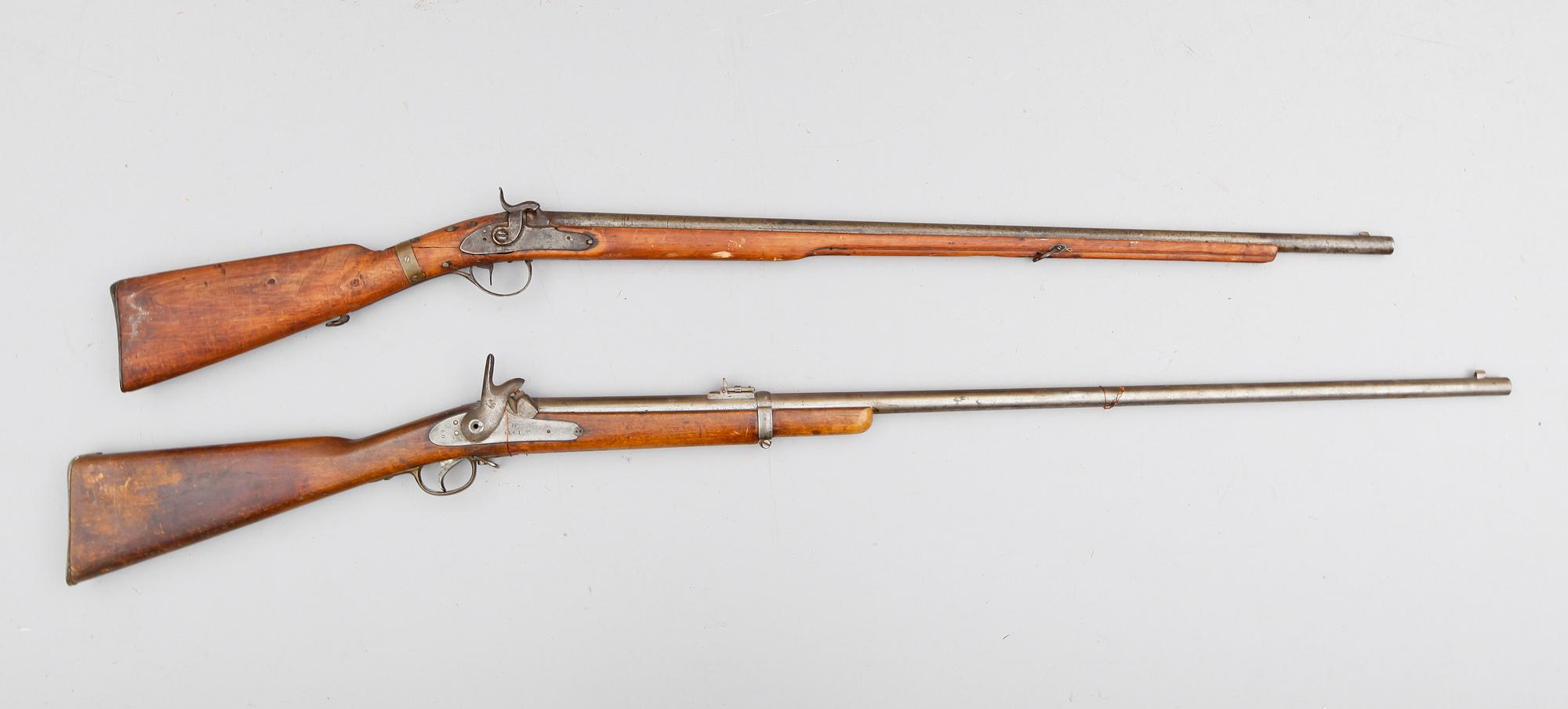 GEVÄR, 2 st, slaglås, 1800-tal.