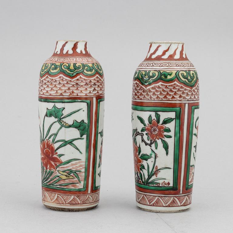 Three Chinese porcelain vases, Qing dynasty, transitional style, 19th century and late 19th century.