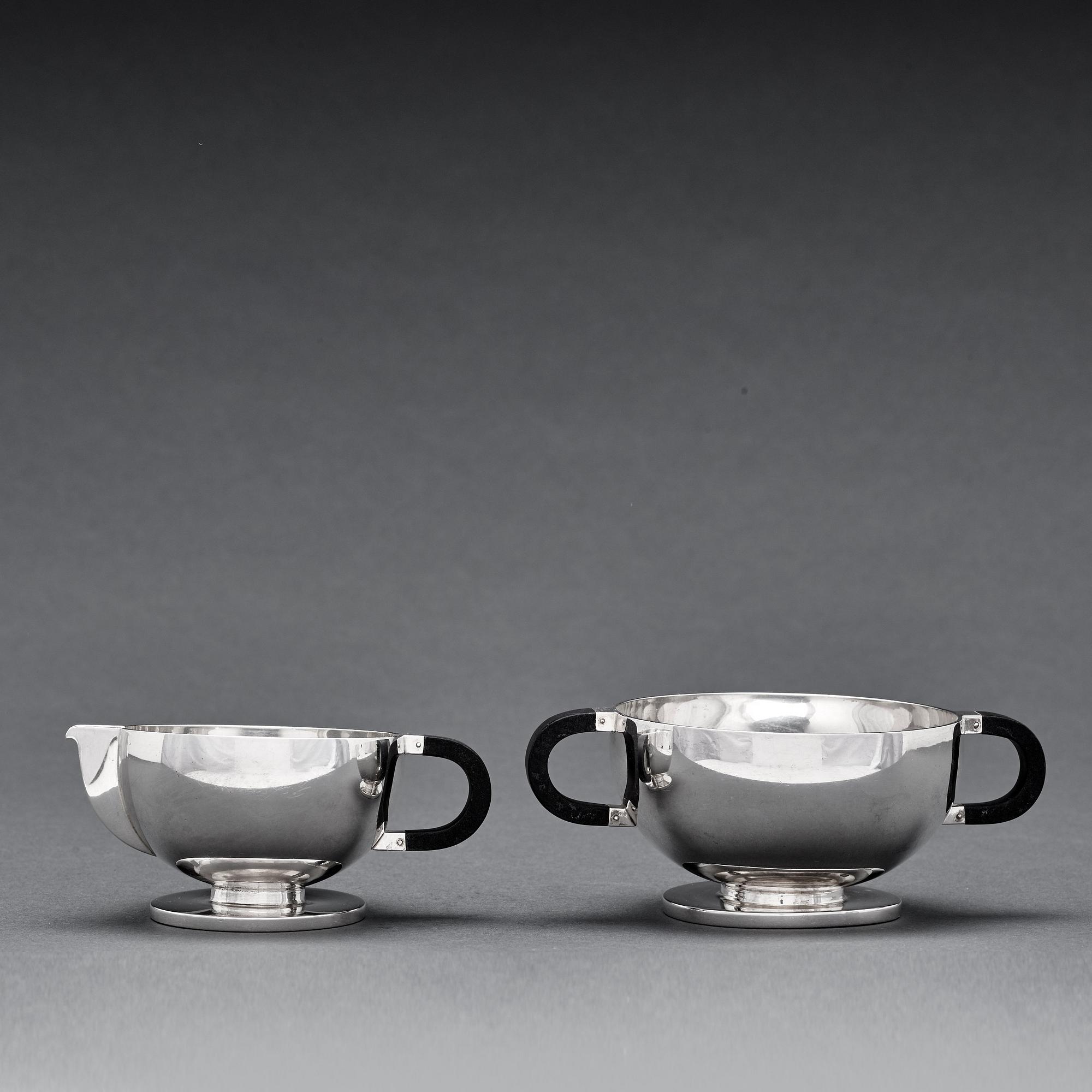 Guttorm Kristiansen (Gagnes), a four pieces 830/1000 silver tea- and coffee service, David-Andersen, Norway 1927-49.